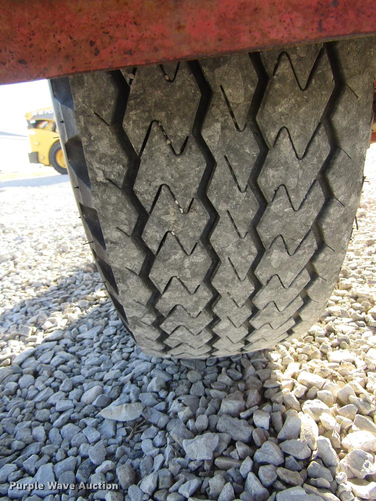 image for item DD2987 1988 Eager Beaver wood chipper