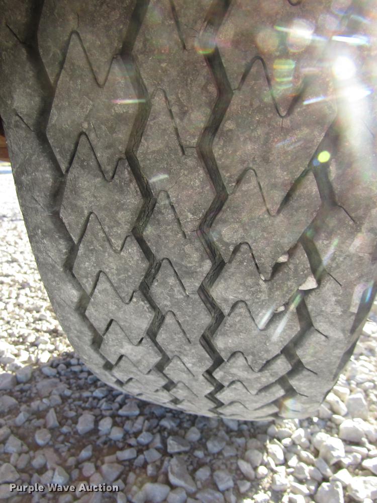 image for item DD2987 1988 Eager Beaver wood chipper