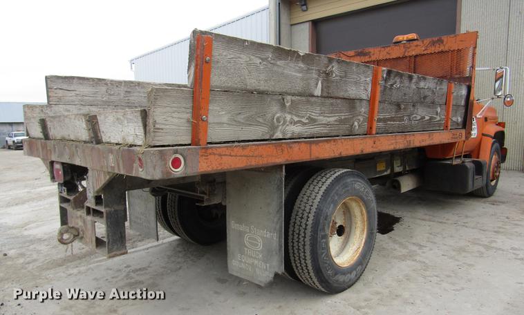 image for item DD2992 1987 Chevrolet Kodiak flatbed dump truck