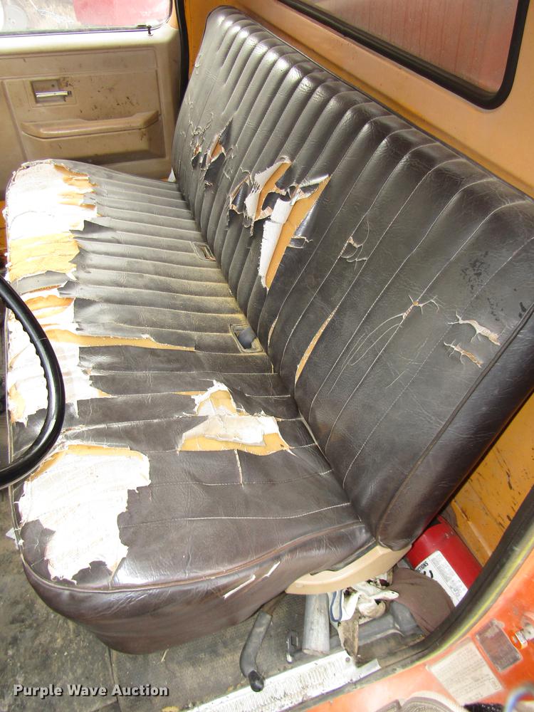 image for item DD2992 1987 Chevrolet Kodiak flatbed dump truck