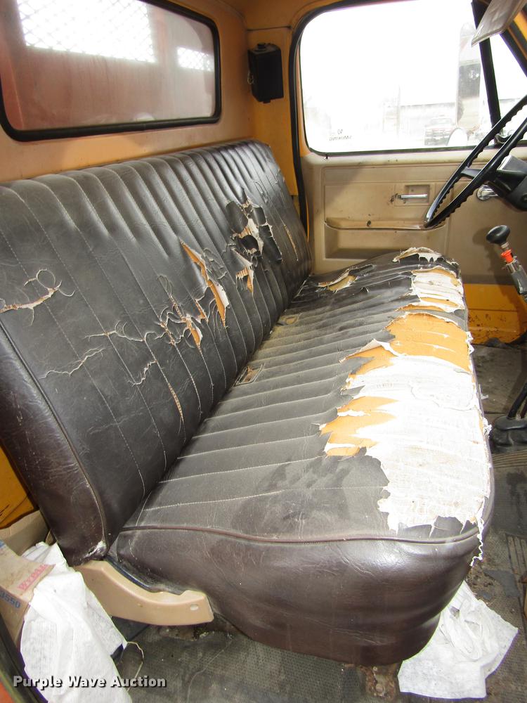 image for item DD2992 1987 Chevrolet Kodiak flatbed dump truck