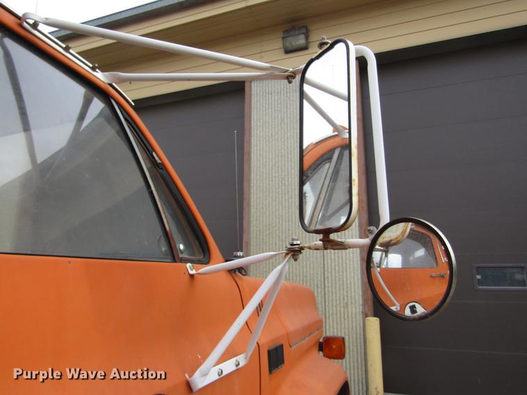 image for item DD2992 1987 Chevrolet Kodiak flatbed dump truck