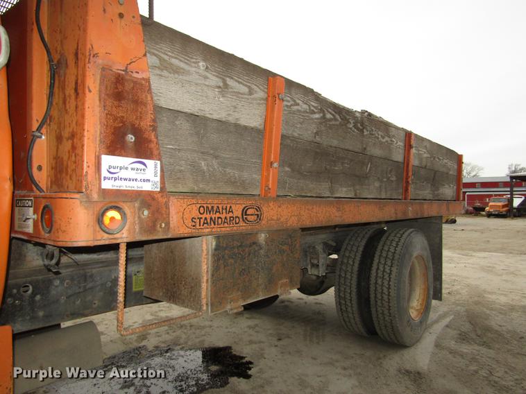 image for item DD2992 1987 Chevrolet Kodiak flatbed dump truck