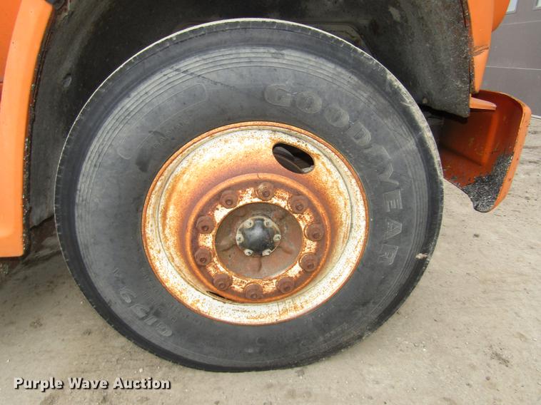 image for item DD2992 1987 Chevrolet Kodiak flatbed dump truck