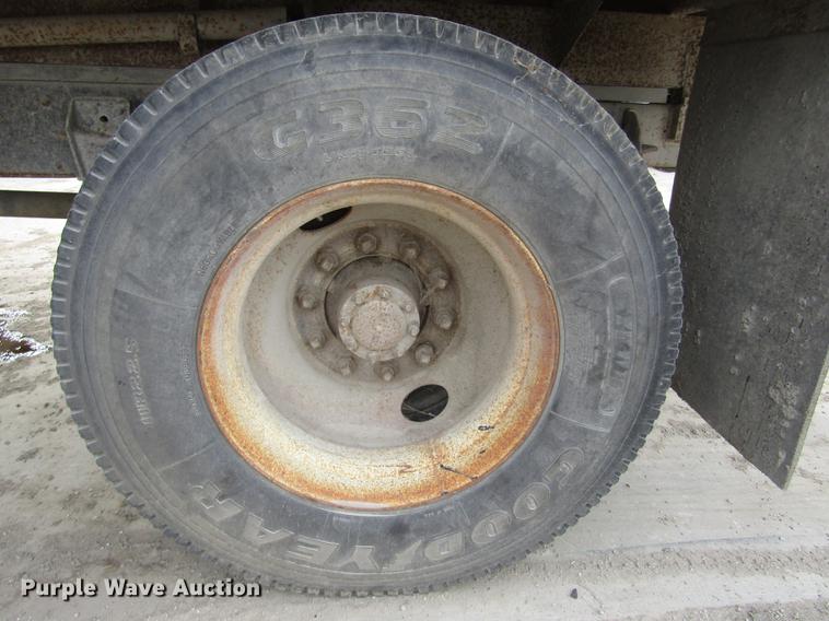 image for item DD2992 1987 Chevrolet Kodiak flatbed dump truck