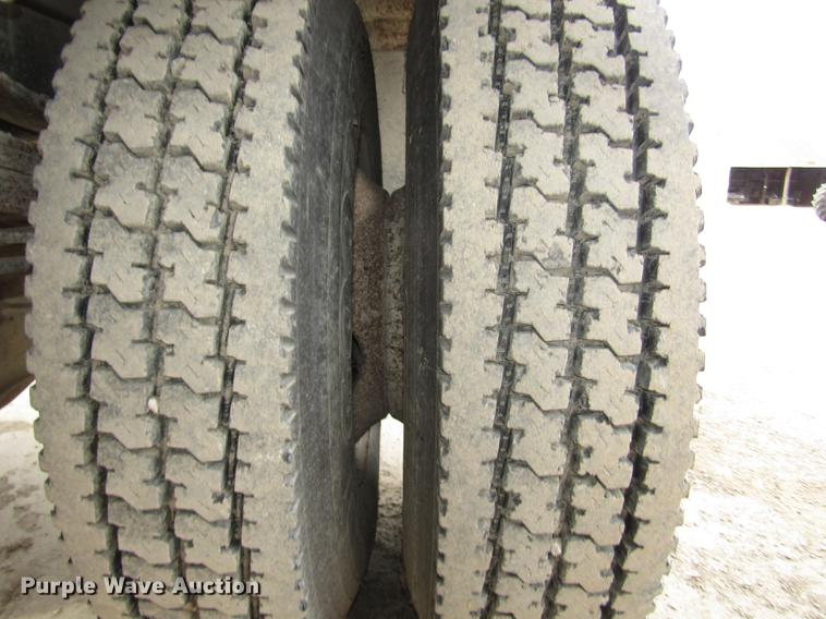 image for item DD2992 1987 Chevrolet Kodiak flatbed dump truck