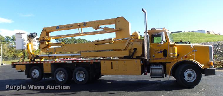 image for item DF9448 1998 Peterbilt 378 bridge inspection truck
