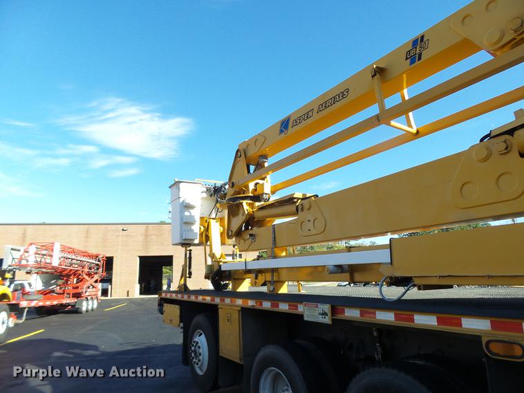 image for item DF9448 1998 Peterbilt 378 bridge inspection truck