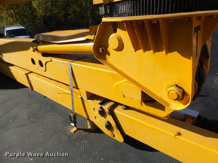 image for item DF9448 1998 Peterbilt 378 bridge inspection truck