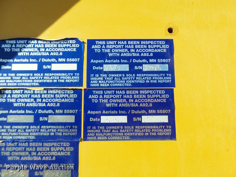 image for item DF9448 1998 Peterbilt 378 bridge inspection truck