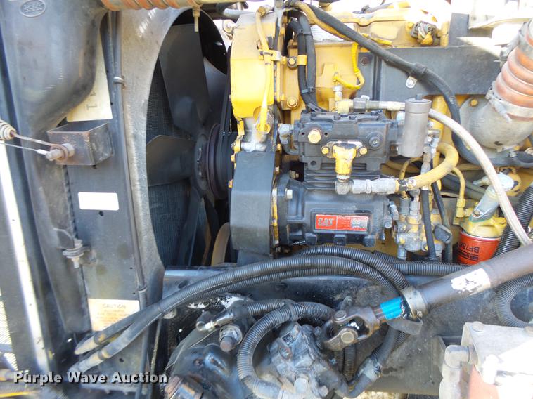 image for item DF9448 1998 Peterbilt 378 bridge inspection truck