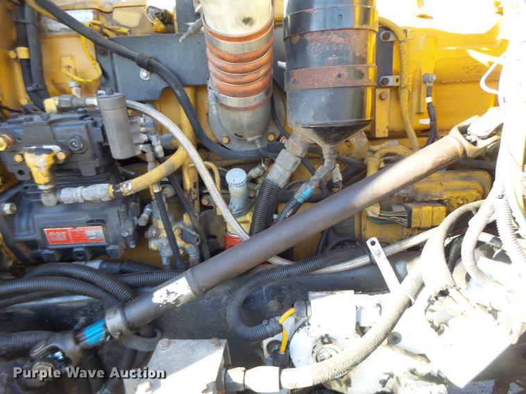 image for item DF9448 1998 Peterbilt 378 bridge inspection truck