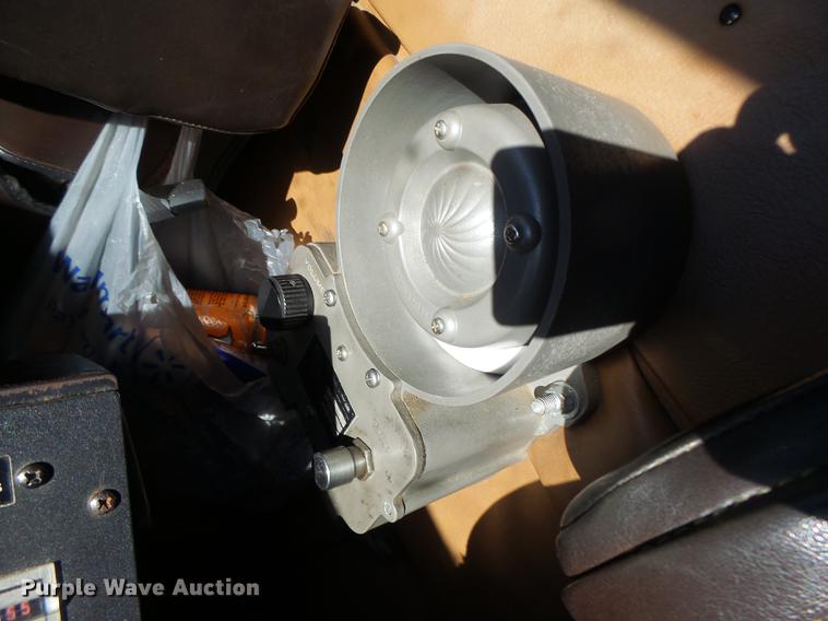 image for item DF9448 1998 Peterbilt 378 bridge inspection truck