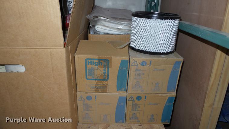 image for item DG9484 Water damage restoration tools