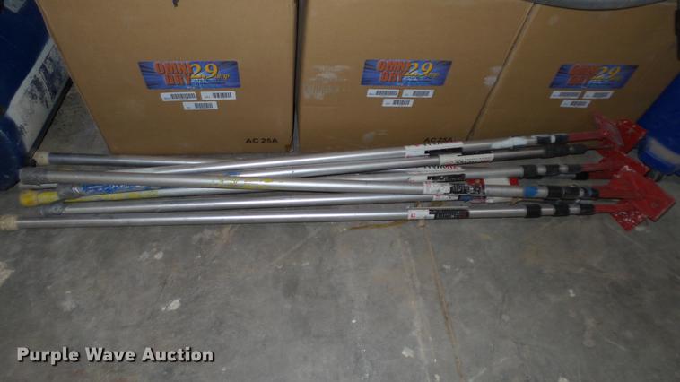 image for item DG9484 Water damage restoration tools