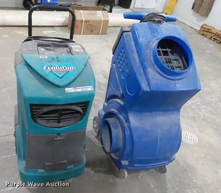 image for item DG9484 Water damage restoration tools