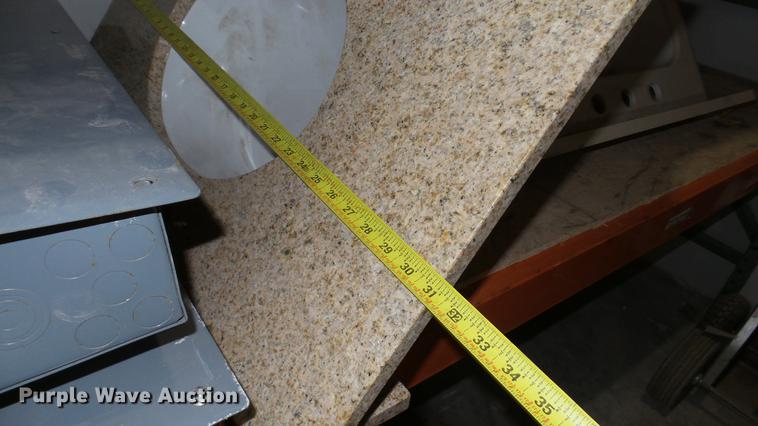 image for item DG9486 Building materials