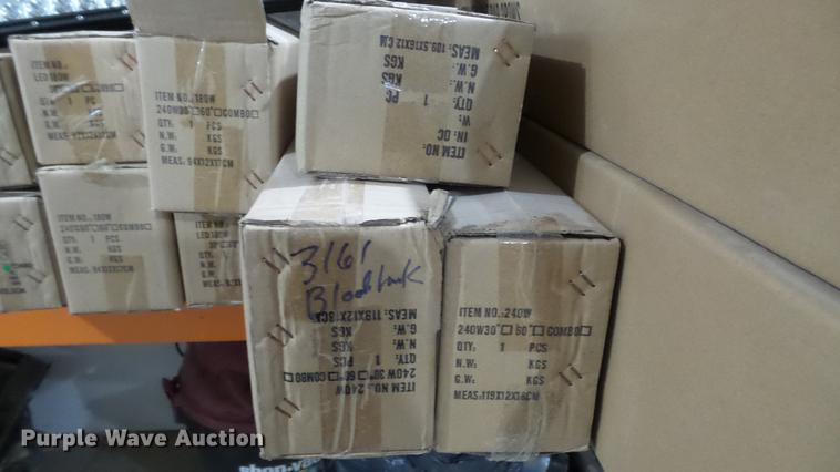 image for item DG9489 Approximately 13 LED light bars