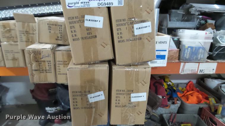 image for item DG9489 Approximately 13 LED light bars