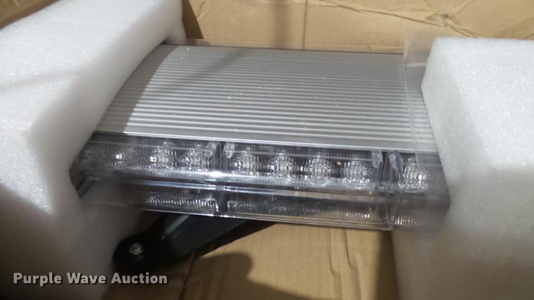 image for item DG9489 Approximately 13 LED light bars