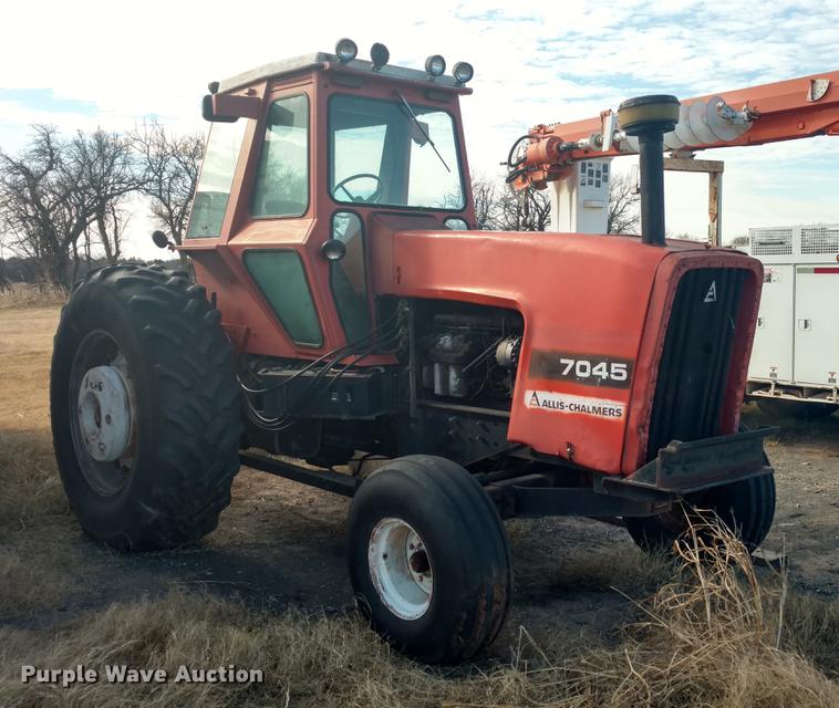 image for item DI9932 Allis Chalmers 7045 tractor