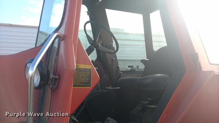 image for item DI9932 Allis Chalmers 7045 tractor