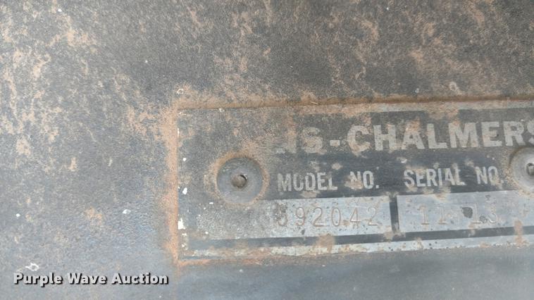 image for item DI9932 Allis Chalmers 7045 tractor