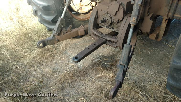 image for item DI9932 Allis Chalmers 7045 tractor