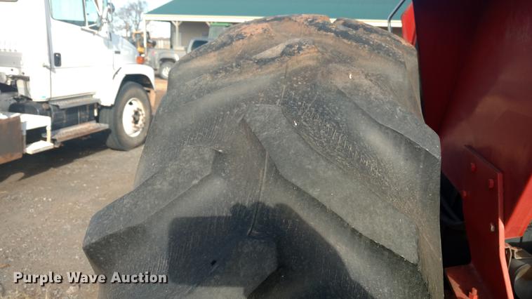 image for item DI9932 Allis Chalmers 7045 tractor