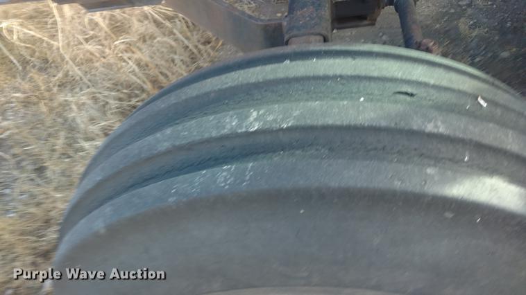 image for item DI9932 Allis Chalmers 7045 tractor