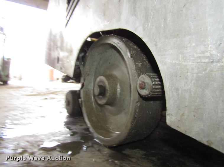 image for item DO9069 Soff Cut G2000 early entry concrete saw