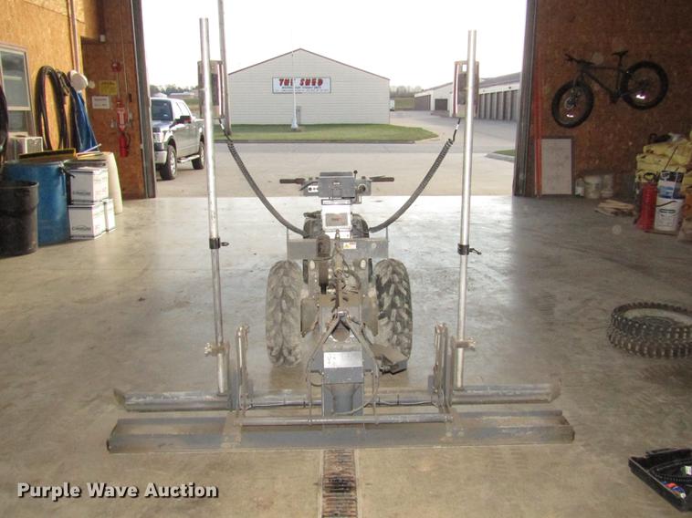 image for item DO9080 2010 Somero Mini Screed C laser screed