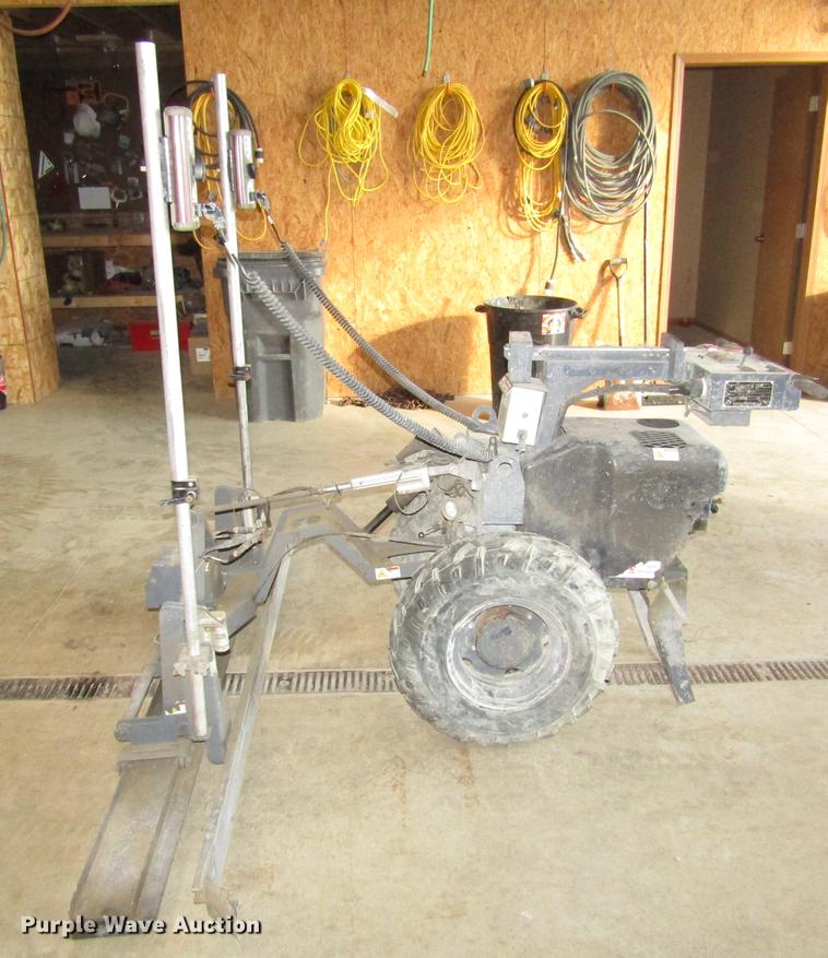 image for item DO9080 2010 Somero Mini Screed C laser screed