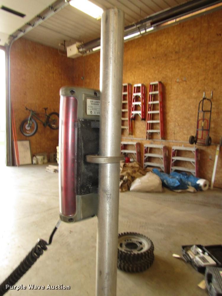 image for item DO9080 2010 Somero Mini Screed C laser screed