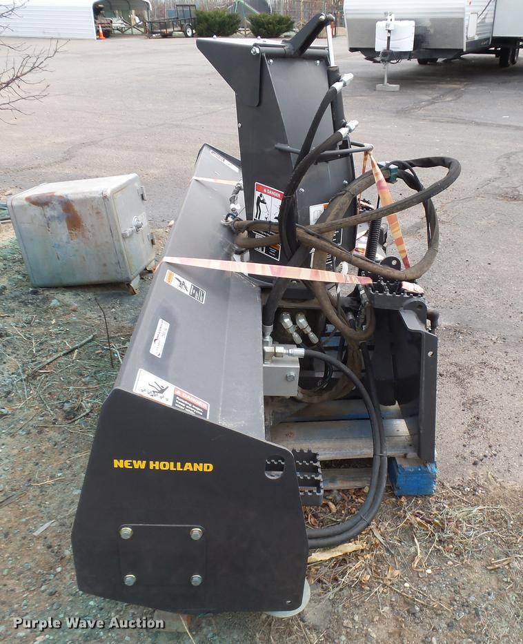 2014 New Holland XXX skid steer snow blower in Greeley, CO Item