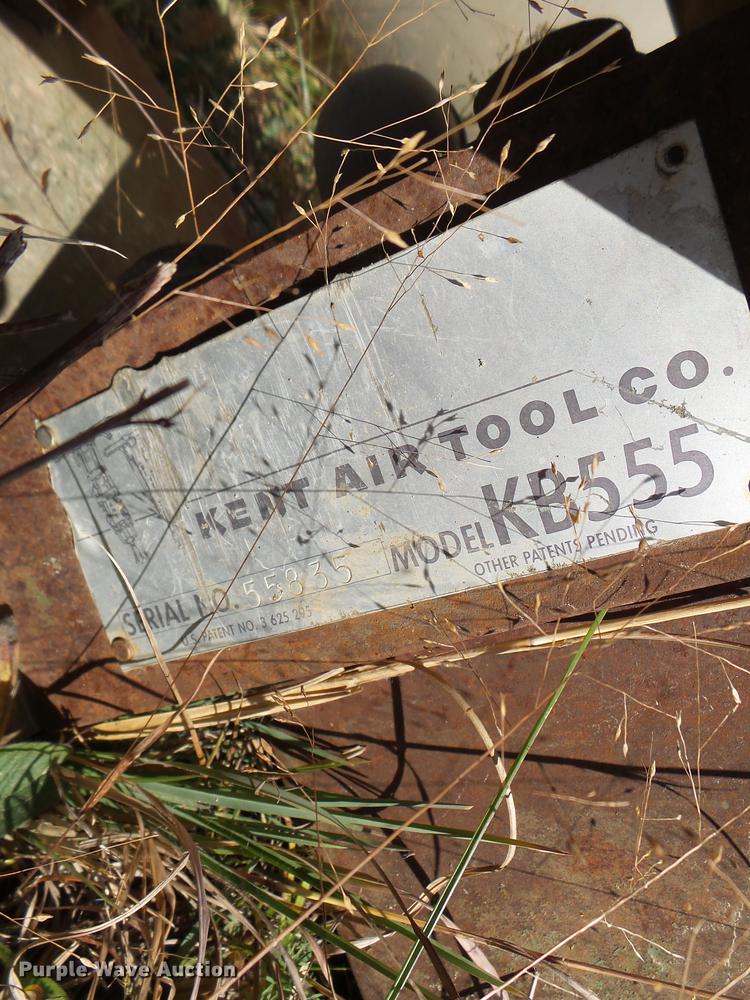 image for item DT9942 Kent KB555 breaker