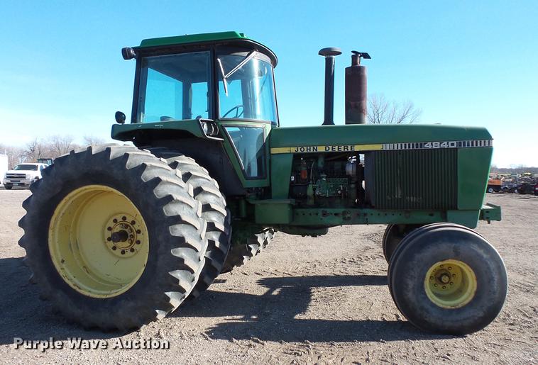 image for item DW9500 John Deere 4840 tractor