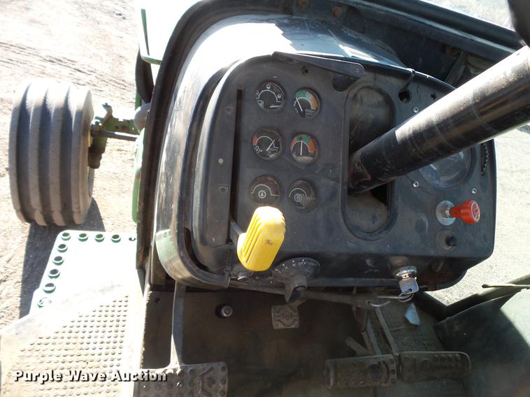 image for item DW9500 John Deere 4840 tractor