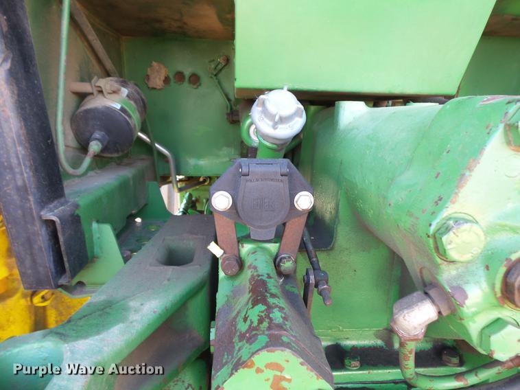 image for item DW9500 John Deere 4840 tractor