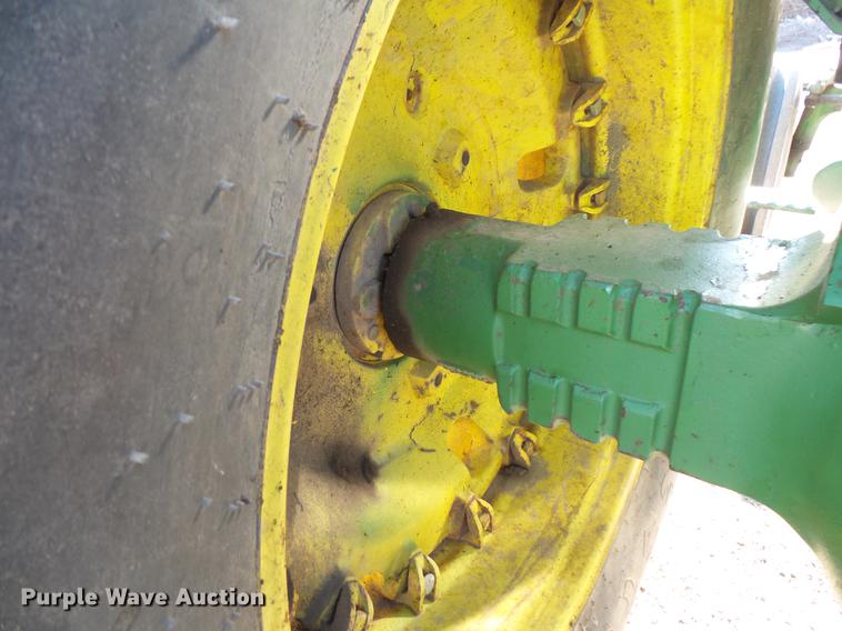 image for item DW9500 John Deere 4840 tractor