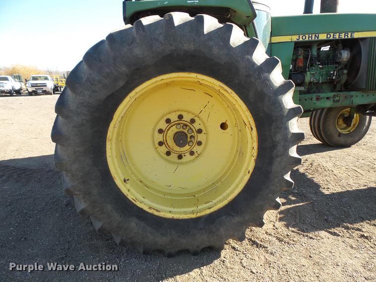 image for item DW9500 John Deere 4840 tractor