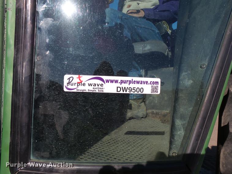 image for item DW9500 John Deere 4840 tractor