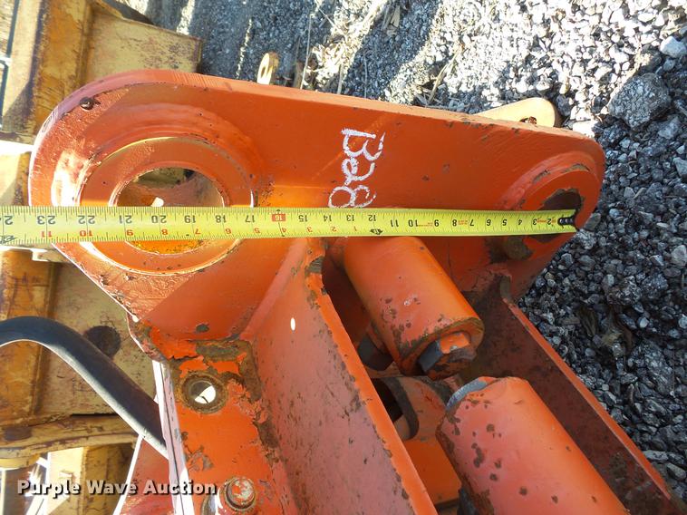 image for item DW9503 NPK E-210A hydraulic hammer