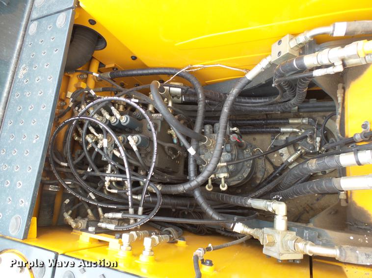 image for item DX9012 2014 Hyundai Robex 140LC-9A excavator