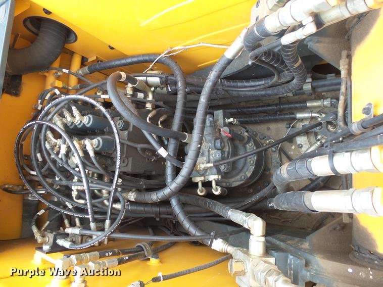 image for item DX9012 2014 Hyundai Robex 140LC-9A excavator