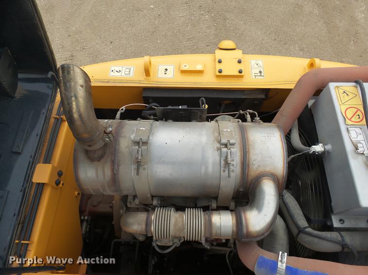 image for item DX9012 2014 Hyundai Robex 140LC-9A excavator