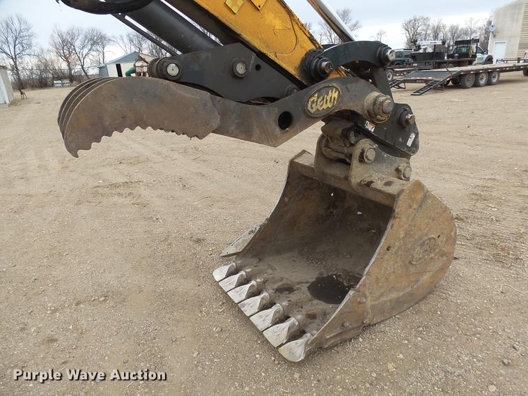 image for item DX9012 2014 Hyundai Robex 140LC-9A excavator