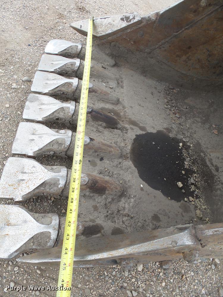 image for item DX9012 2014 Hyundai Robex 140LC-9A excavator