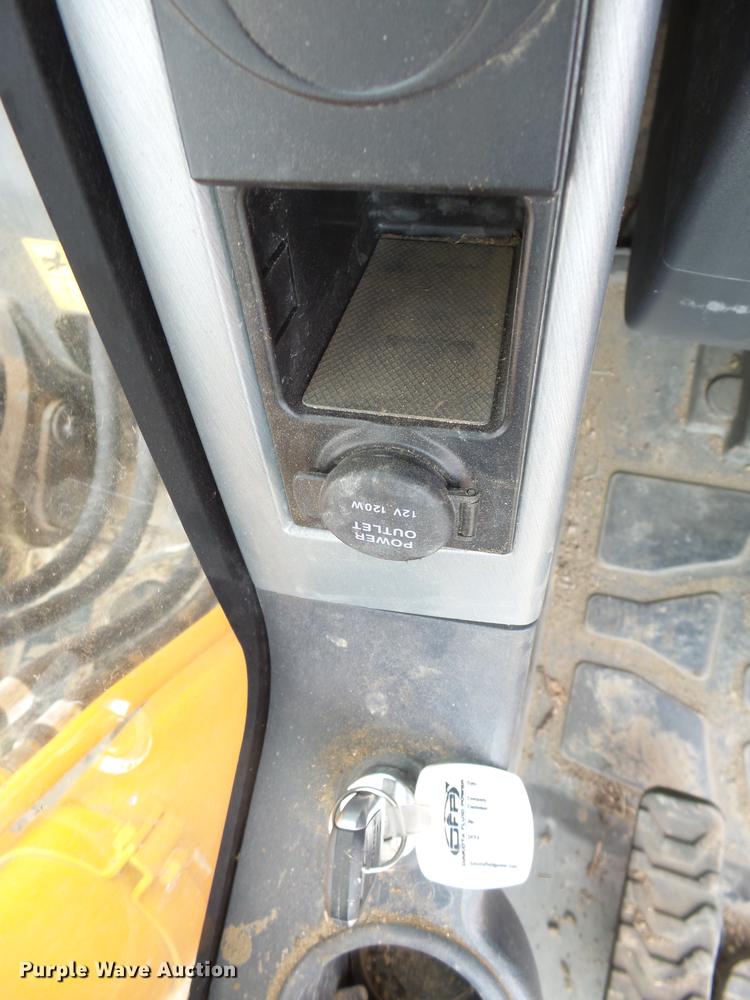 image for item DX9012 2014 Hyundai Robex 140LC-9A excavator