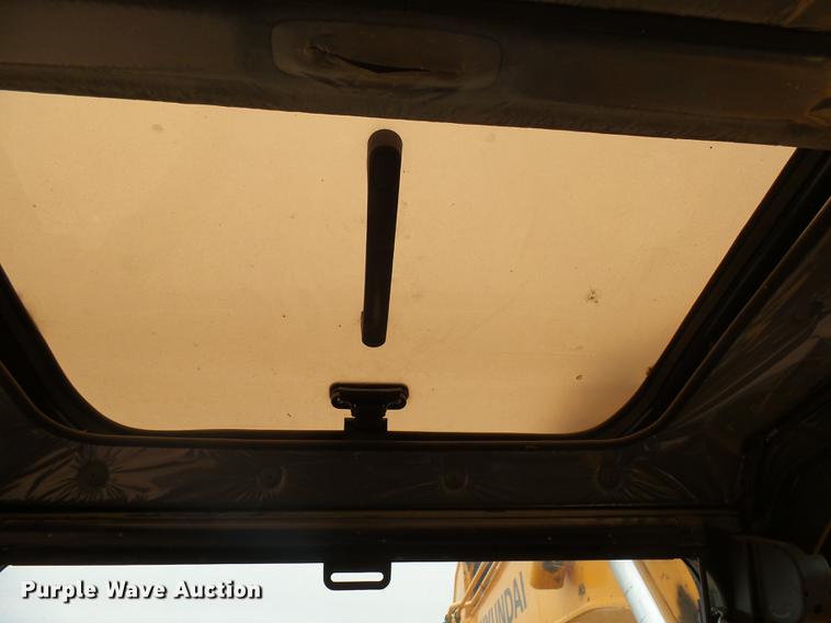 image for item DX9012 2014 Hyundai Robex 140LC-9A excavator